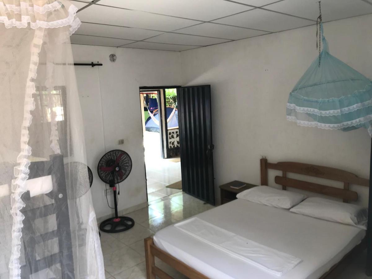 Palomino Hostel Екстер'єр фото